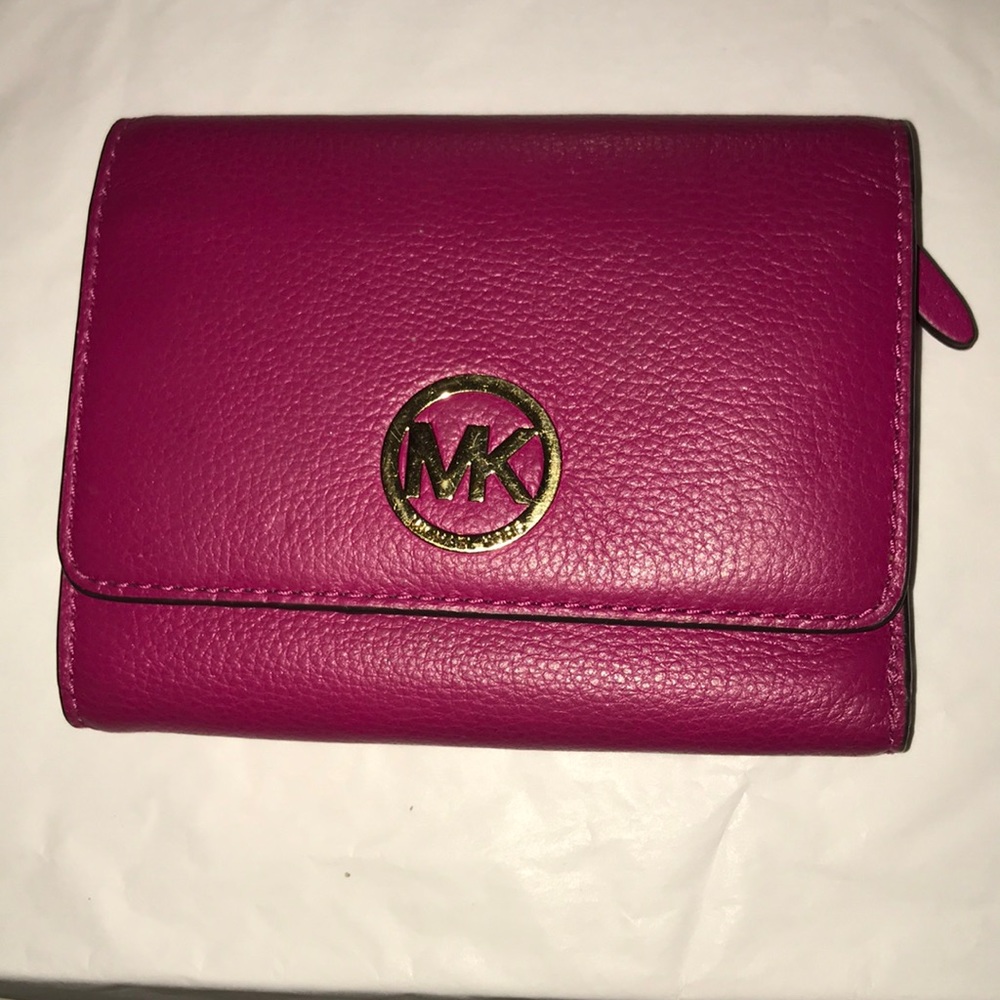 Michael Kors Leather Tri-Fold Wallet